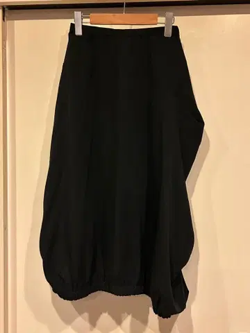 유 코타케 마사쿠로 벌룬 실루엣 스커트