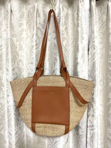 비올라돌로 바스켓백