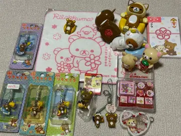 리락쿠마 캐릭터 굿즈 세트