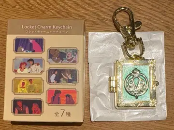 디즈니 스토어 로켓 참 키체인