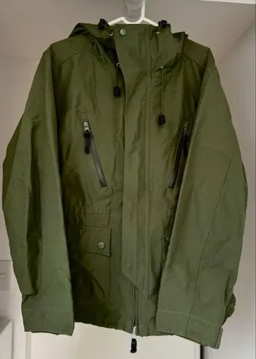 프릭스스토어 마운틴 파카 M 본딩 가공 그린 M 사이즈