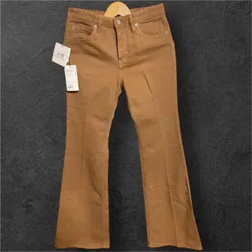 빅토리아 V 베컴 플레어 팬츠 26 시나몬 브라운