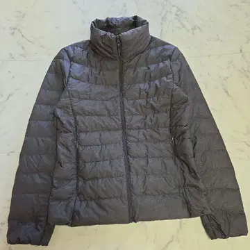 유니클로 울트라 라이트 다운 자켓 M 그레이