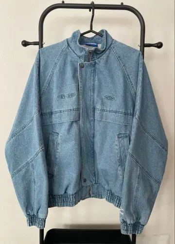 HUF x UMBRO 데님 자켓 미사용