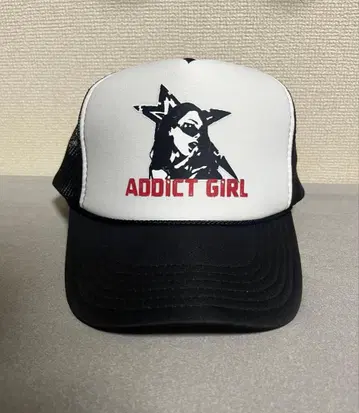ADDICT GIRL 트래커 캡