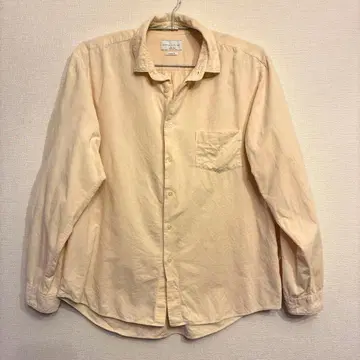 Manual alphabet 코듀로이 레귤러 카라 셔츠 아이보리