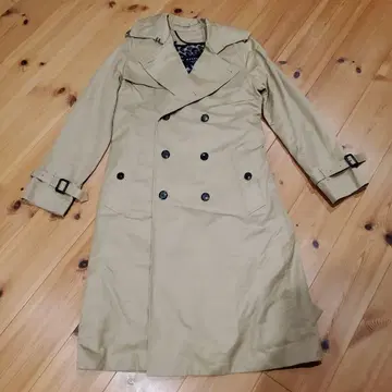 맥피 베이지 더블 브레스트 트렌치코트 34