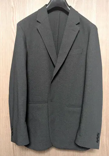 [ 2025년 모델 ] 유니클로 감동 자켓 남성용 L 다크 그레이