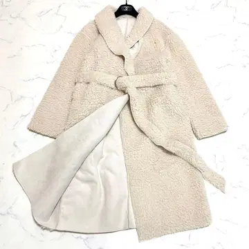 BIRTHDAY BASH 벌스데이 바쉬 롱 보아 코트 아이보리