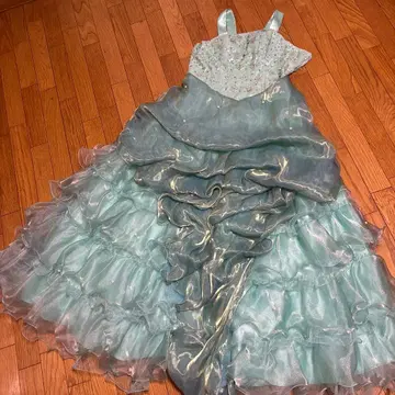 민트 그린 드레스