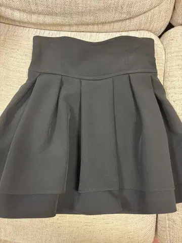 미셸 마카롱 슬림 레그 스커트 xs 사이즈