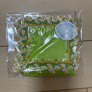 치카자와 레이스 카모마일 손수건 (그린)