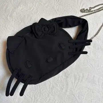 헬로키티 체인 숄더백 미사용