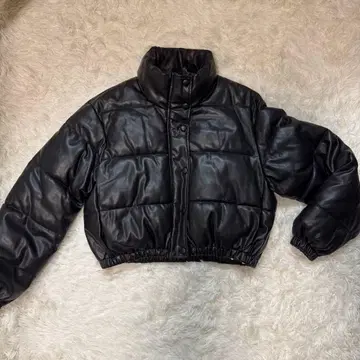 ZARA 페이크 레더 자켓 블랙