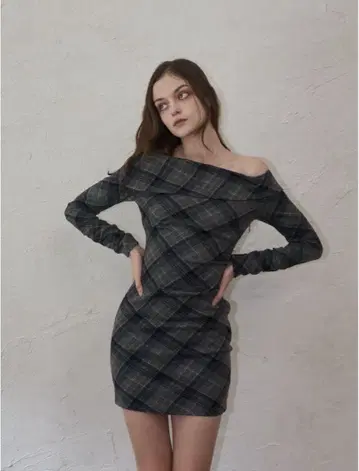 yilon 이로 ONE SHOULDER CHECK MINI OP 그레이