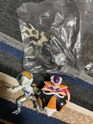 드래곤볼 프리저 메카프리저 쿠우라