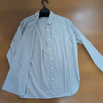 새상품급 미사용 23구 세탁 가능한 CANCLINI 베이직 셔츠