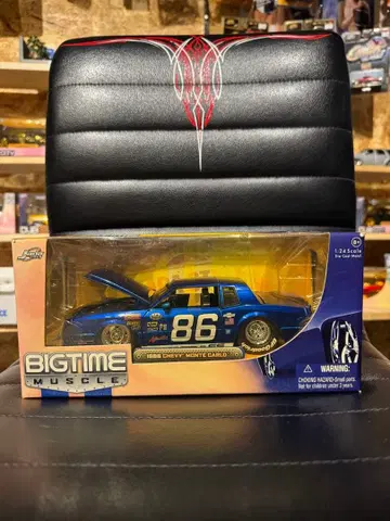 Jada Toys Bigtime Muscle 쉐보레 몬테카를로
