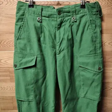 백 넘버 그린 카고 팬츠
