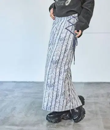 PAGEBOY 모듬 자카드 내로우 스커트