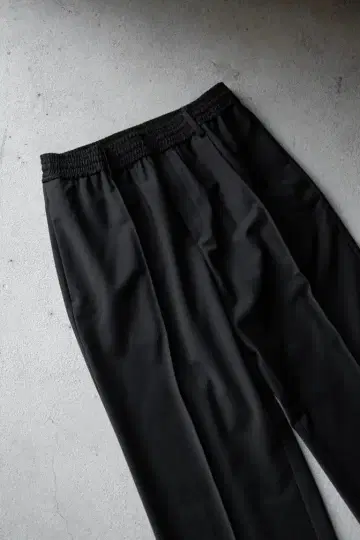 VALAADO REL 새상품급