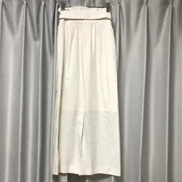 FRAY I.D 벨트 포함 스트레이트 스커트