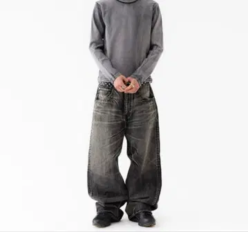 FUTURE ARCHIV BAGGY DENIM [정가 30800엔]