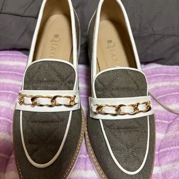 다크 그레이 체인 장식 슬립온 24.0cm