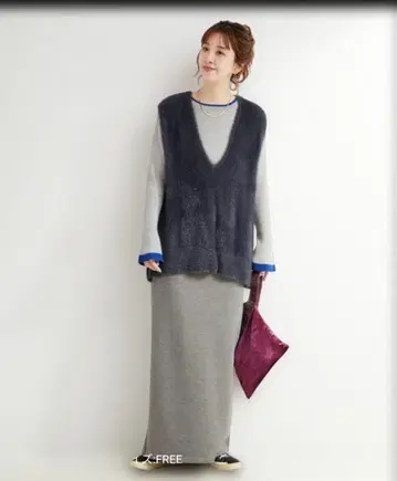 베이세트 재고. 숏 샤기 베스트 + 종이상자 스커트 2세트