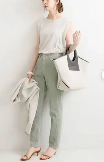 IENA 코튼 레이온 소프트 슬림 팬츠 이에나