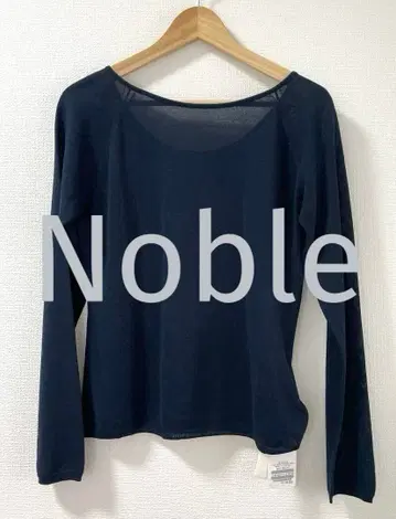 Noble 노블 니트탑 긴팔 네이비 상의 미사용 새상품