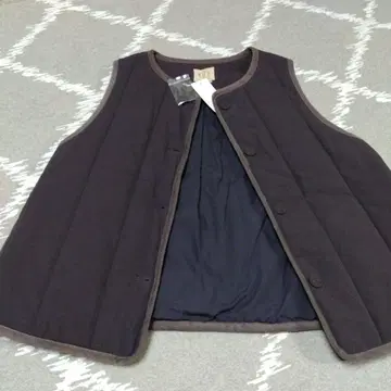 새상품 sm2 사만사 모스모스 충전솜 퀼트 베스트