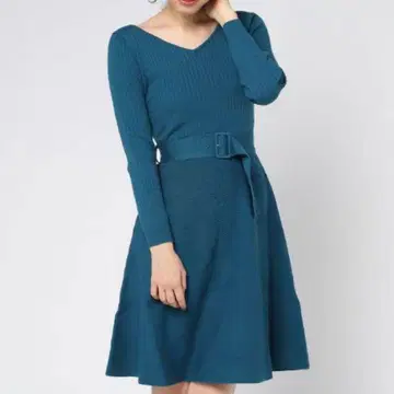 [ 새상품급 ] 저스길리티 벨트 니트 플레어 원피스 2