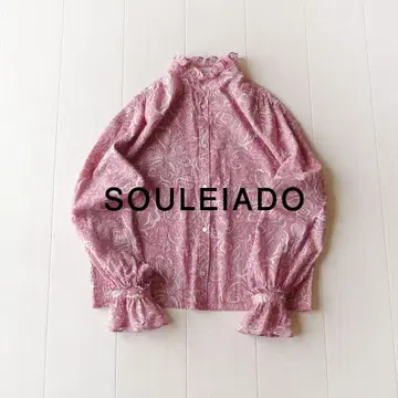 새상품급 투모로우랜드 솔레아도 17만엔 프릴 칼라 블라우스 D471