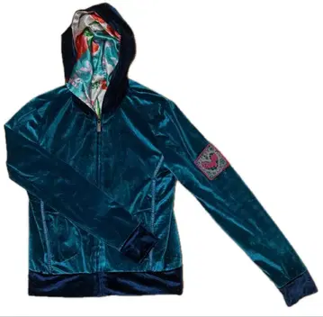 새상품급 쿠스토 바르셀로나 리버서블 벨벳 후드티 라메