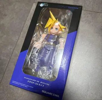 파이널 판타지 VII 폴리곤 소프트 비닐 클라우드 스트라이프