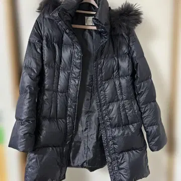 다운 코트 11AR 사이즈 짙은 네이비 컬러