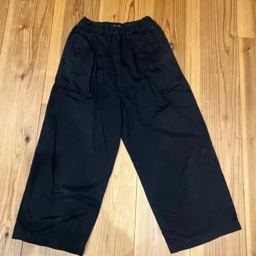 TRAVAIL MANUEL 블랙 캐주얼 팬츠