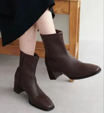 DISCOAT 스퀘어토 숏부츠