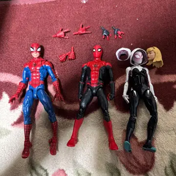 스파이더맨 피규어 세트 교환용 부품 포함