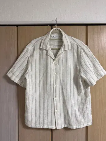ZARA 스트라이프 반팔 셔츠