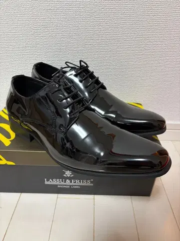 [ 선착순 ] LASSU & FRISS 블랙 드레스 슈즈 브라이덜