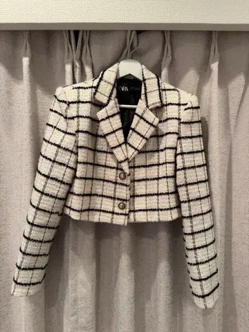 ZARA 체크 무늬 크롭 자켓 숏