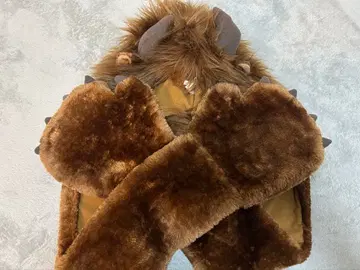 디즈니 미녀와 야수 야수 팬캡 머플러