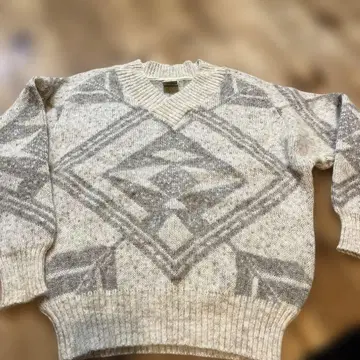 아이슬란드 Hilda Ltd 남성용 울 스웨터 L 크림