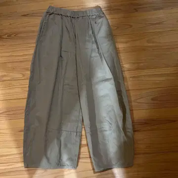 LUEUF 베이지 와이드 팬츠 허리밴딩