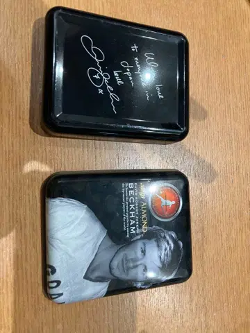 데이비드 베컴 사인 포함 코인 케이스