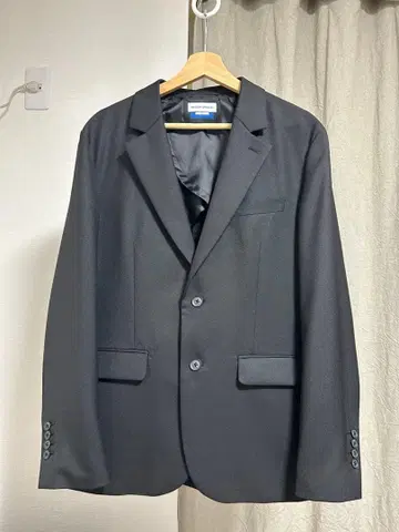 MAISON SPECIAL 테일러드 자켓 블랙 01