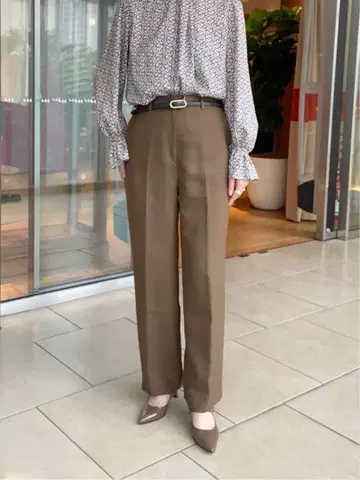 Ballsey 라이트 카르제 센터 프레스 스트레이트 팬츠 카멜 34