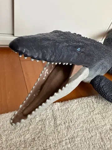 쥬라기 월드 바다의 왕 모사사우루스 피규어